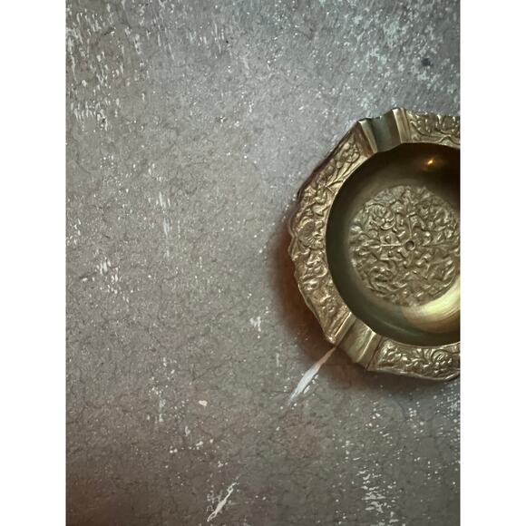 Vintage ashtray, Bass, 70s 60s, ancient Retro, Home Eclectic Gift, Dish - Picture 3 of 4